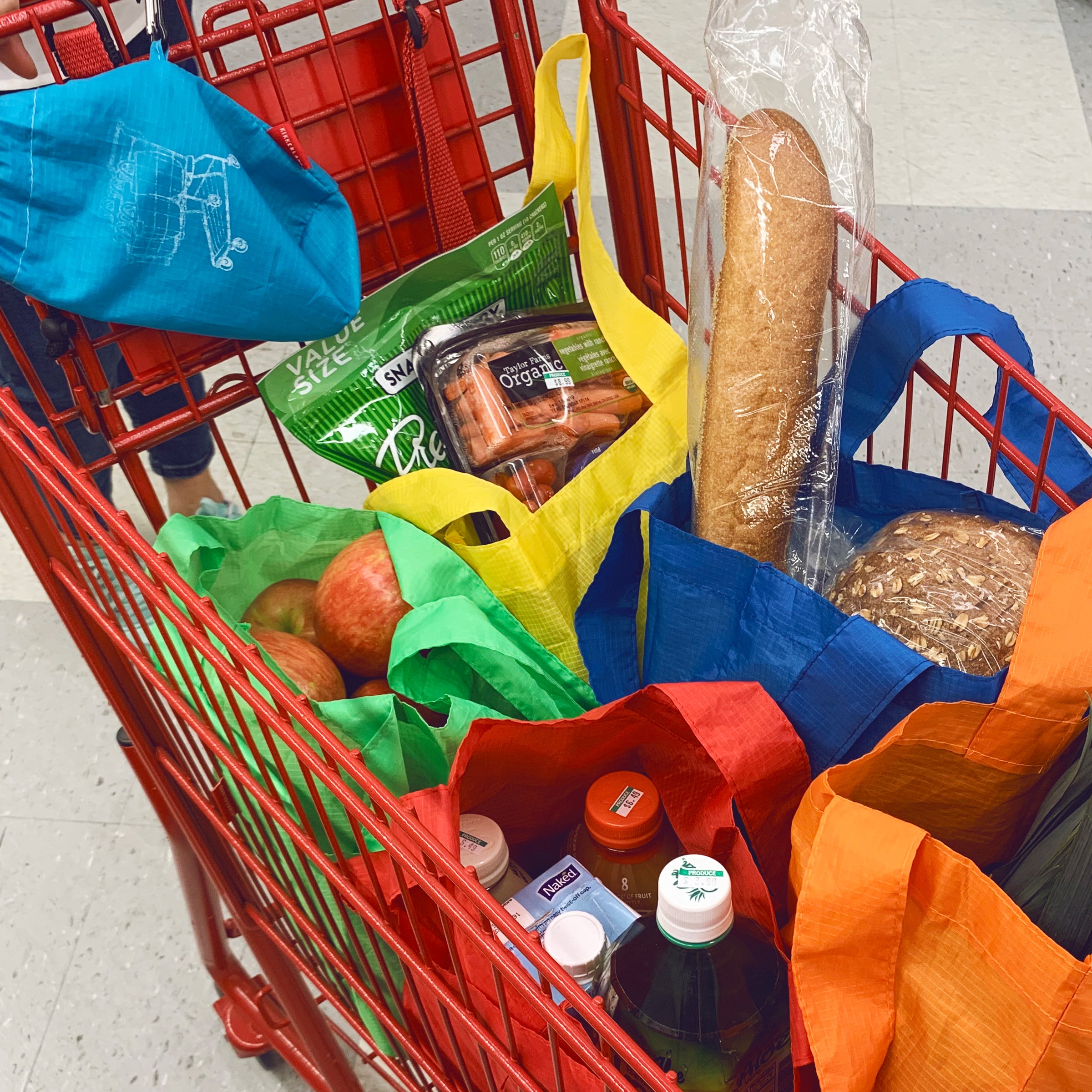 BB104_5IN1SHOPPINGBAGACTION2