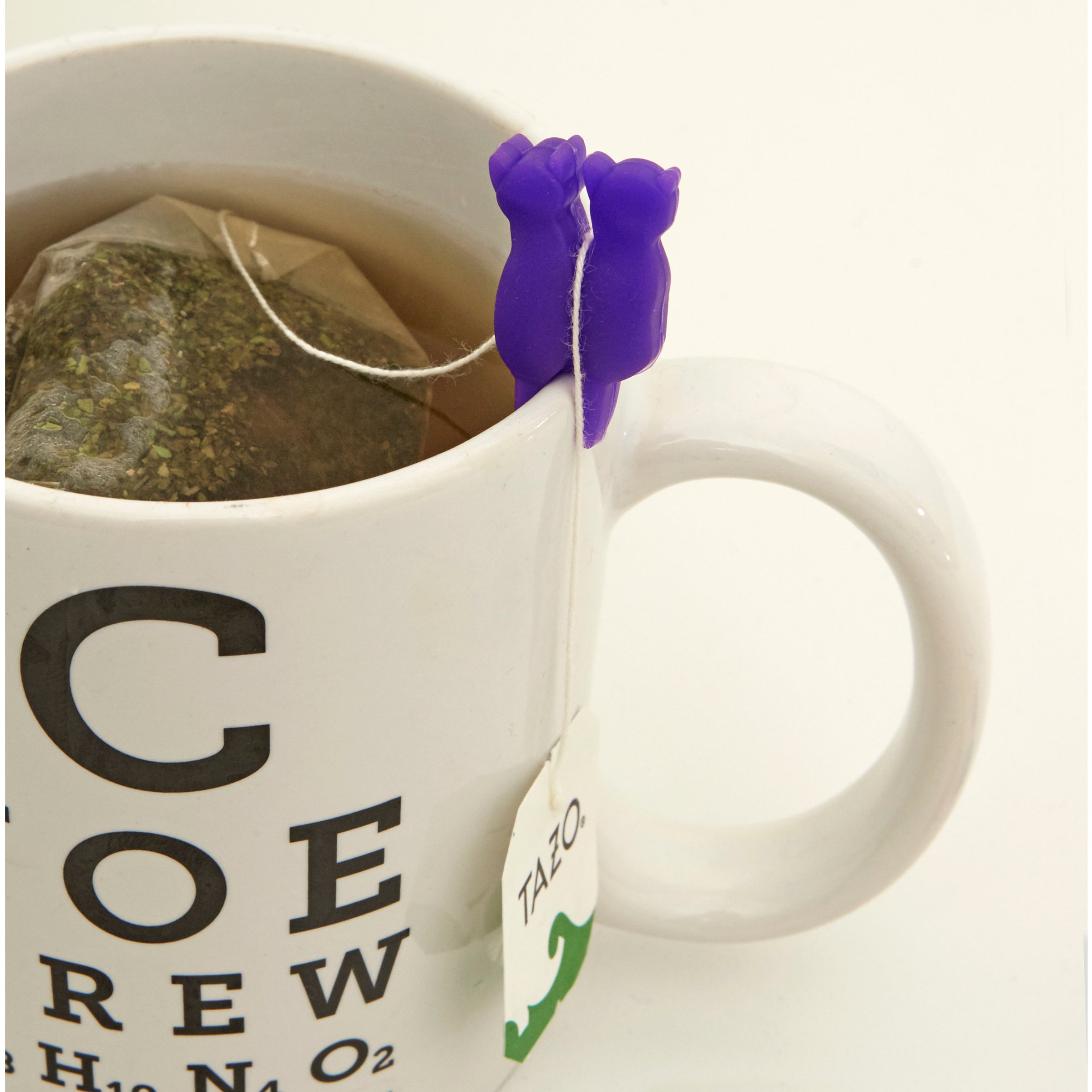 CU296_CATDRINKMARKERSS8ACTION4